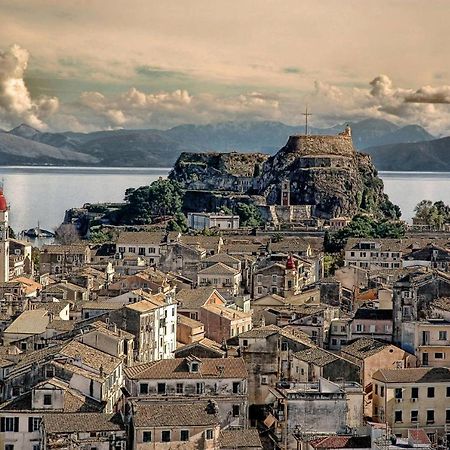 Natasha'S Apartment Corfu Town Exterior photo