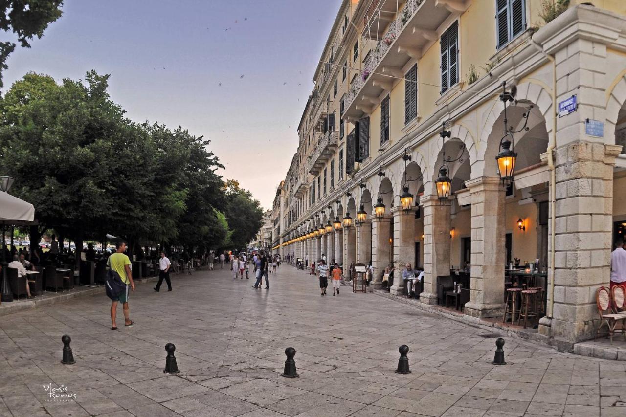 Natasha'S Apartment Corfu Town Exterior photo